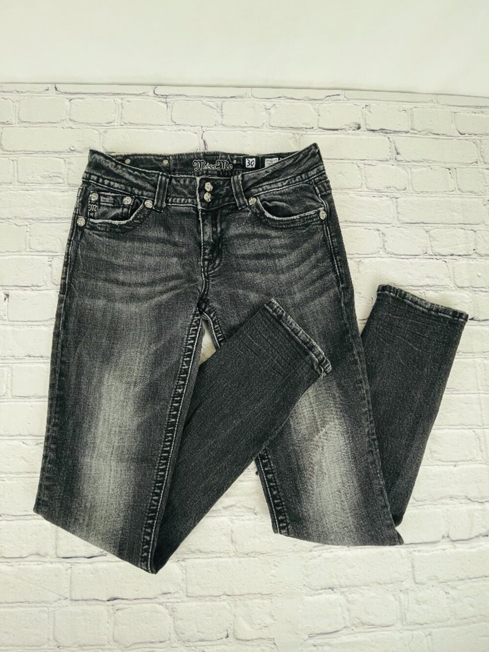 Miss Me Black Angel Wing Rhinestone Skinny Jeans Size 30 - Picture 2 of 9